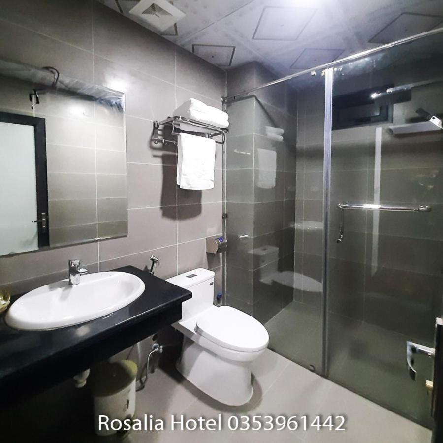 ホテルKhach San Rosalia Tam Ðảo エクステリア 写真